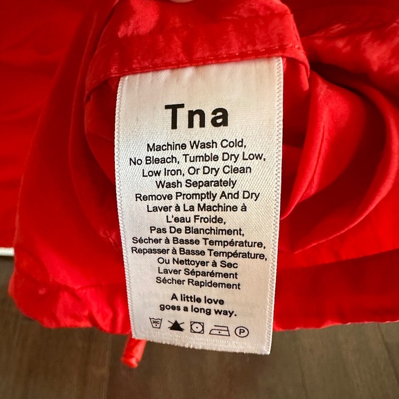 Aritzia TNA Sherwood windbreaker jacket - Picture 3 of 12